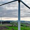 Zwischen Heiligenberg und Pfullendorf stehen (oberhalb von Straß, beziehungsweise Hattenweiler) drei Windkraftanlagen.