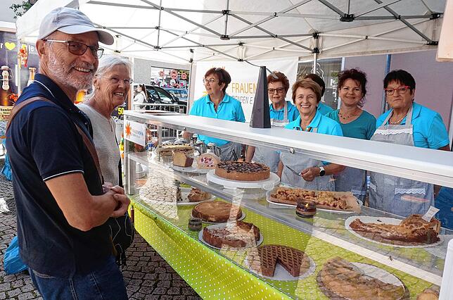 Bild 19: Buntes Markttreiben im Städtle – exklusive Bilder