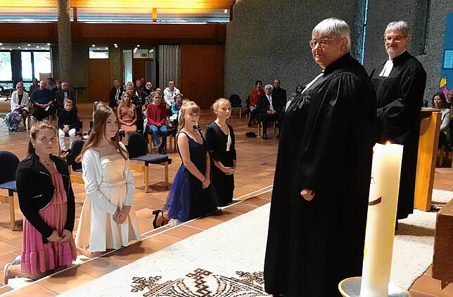 Am Wochenende, 26. und 27. September, wurde in Waldshut endlich Konfirmation gefeiert, wenngleich in einer etwas anderen Form als sonst. ...