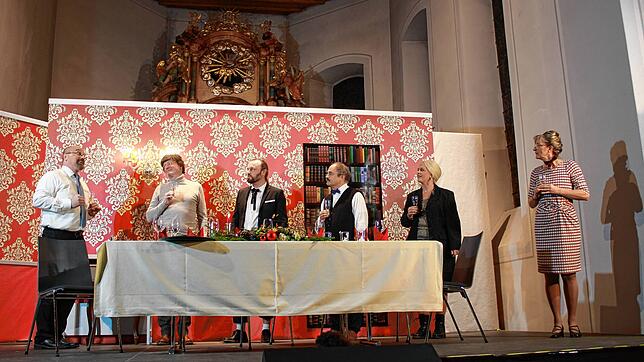 Im Laufe des Abends wurde die Lage bei Familie Westermaier immer komplizierter. Alexander Märzendorfer, Günter Weiß, Veit Heckeler, ...