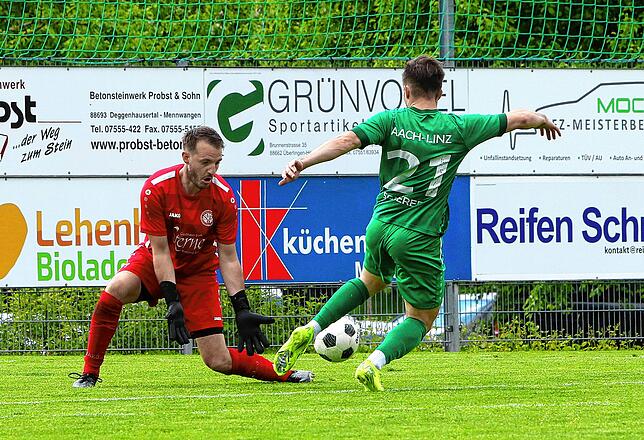 Bild 7: TSV Aach-Linz gewinnt 2:0 beim SV Deggenhausertal. Wir waren mit der Kamera dabei!