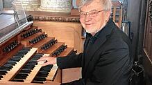 Bernhard Marx beim zweiten Konzert der Saison. Foto: Karin Steinebrunner