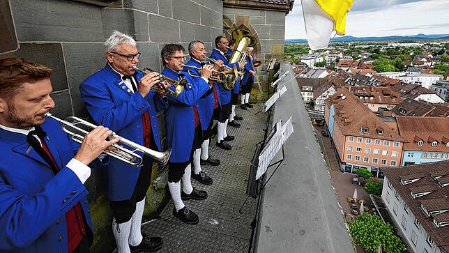 Bild 3: Bilder vom Hochamt des Radolfzeller Hausherrenfestes auf dem Marktplatz