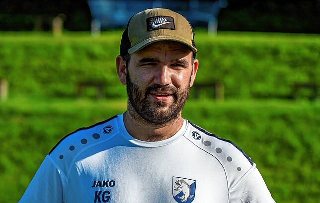 Klaus Gallmann, Trainer FC Erzingen: „Obwohl wir nach der Roten Karte für Luis Weber 75 Minuten in Unterzahl gespielt haben, ist ...