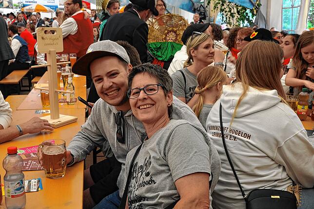 Bild 2: Die schönsten Bilder vom Pfingstmusikfest Jubiläumszug in Leimbach
