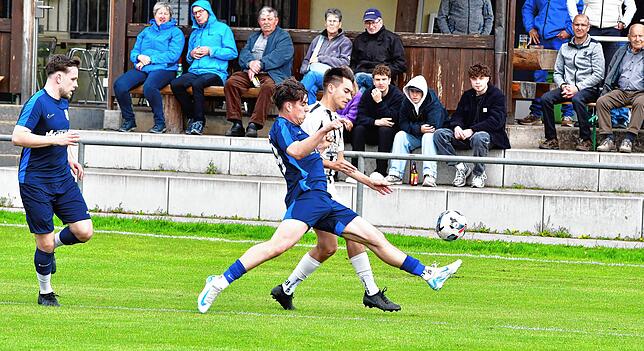 Bild 23: FC Wittlingen setzt sich mit 3:1 gegen VfB Waldshut durch – und wir haben Fotos!
