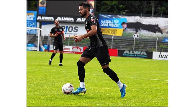 Pechvogel: FC 08 Villingens Mittelfeldspieler Daniele Bruno verletzte sich Ende März erneut und fällt für längere Zeit aus. Bild: direvi