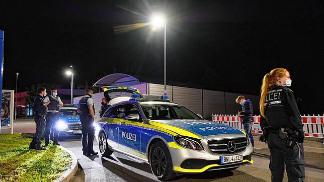 Die Tuningszene traf sich 2021 wieder vermehrt in Singen, hier ein Bild von Ende Mai in der Südstadt. Anfang Juni waren auch Stockach ...