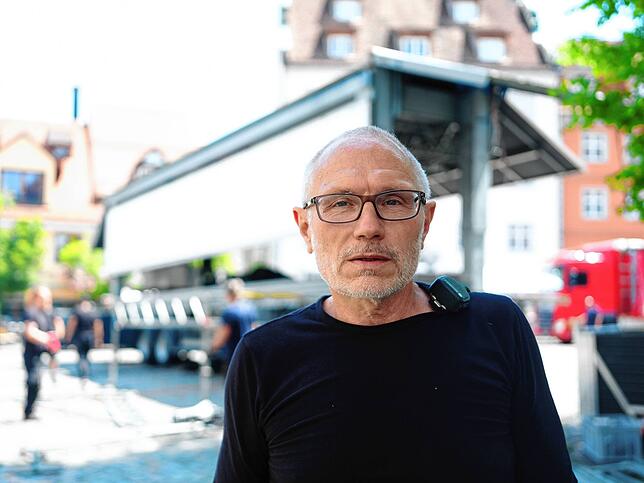 Enrico Amici ist neu im Veranstaltungsbereich. Der ehemalige Berufssoldat macht heute nur mehr, was ihm Spaß macht. Zur zweijährigen ...