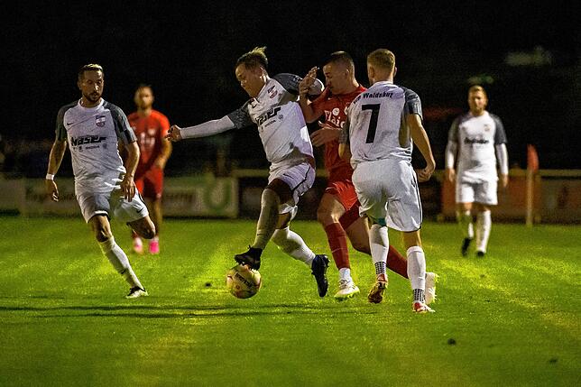 Bild 33: FC Tiengen 08 und VfB Waldshut trennen sich 1:1 &ndash; und wir haben Bilder!