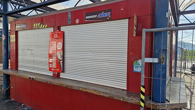 Seit Kurzem ist der Kiosk am Waldshuter Bahnhofskiosk geschlossen. Die Maßnahme stößt in der Bevölkerung offenbar nicht nur auf ...