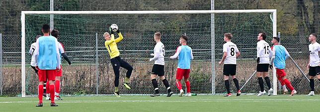 Bild 1: SV Herten siegt mit 10:0 beim FC Tiengen 08 &ndash; und wir haben Bilder!