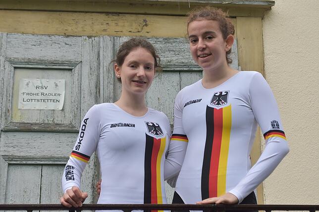 Gute Stimmung: Anika Papok (links)und Anna-Sophia von Schneyder sind die „Aushängeschilder“ des RV Lottstetten.