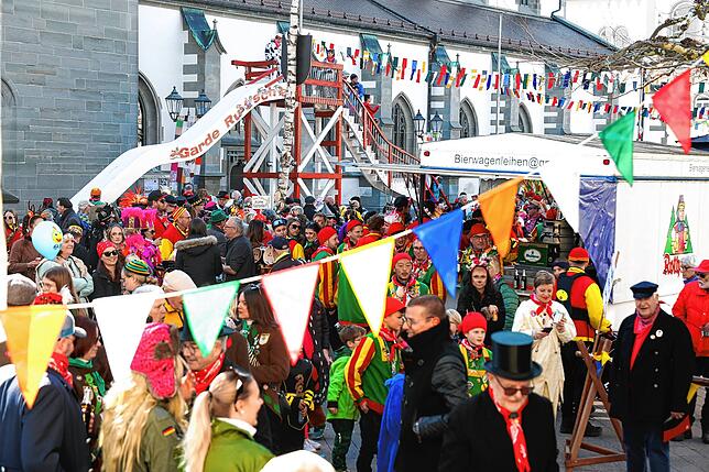 Bild 15: Die Narren sind los! Alle Bilder vom närrischen Jahrmarkt