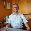 Ortsvorsteher Simon Pfluger an seinem neuen Arbeitsplatz im Orstvorsteher-Büro im Ittendorfer Bürgerhaus. Der 39-Jährige freut sich auf ...