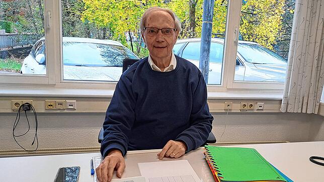Täglich ist der Bad Säckinger Altbürgermeister Günther Nufer in seinem Büro in der Physiotherapieschule anzutreffen. Am Freitag, 29. ...