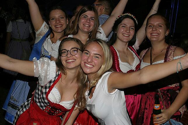 Bild 27: Bilder: Erntedankfest in Weiler startet mit einer großen Party