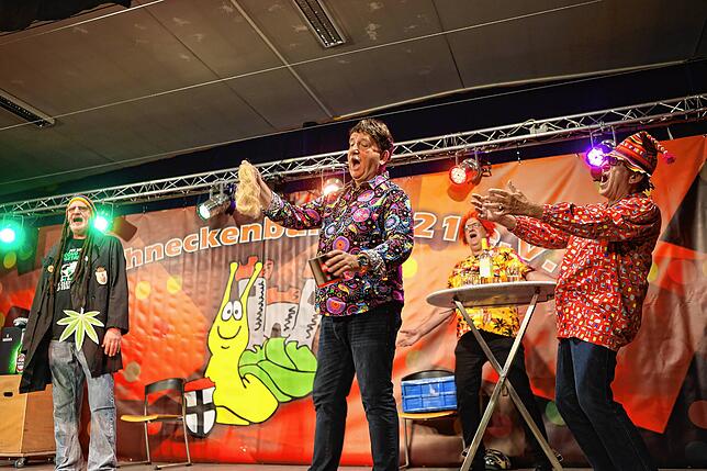 Bild 19: Früher Start in eine lange Fasnacht! Alle Bilder vom ersten Bunten Abend in Konstanz
