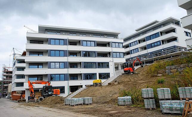 Im neuen Stadtquartier erfolgt derzeit der Innenausbau des zweiten Bauabschnitts, der nächstes Jahr bezogen werden kann. Die ersten ...