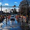 Bis zum 20. Dezember war die Brücke an der Peterzeller Straße noch einspurig befahrbar. Seitdem ist sie für Autofahrer vollständig ...
