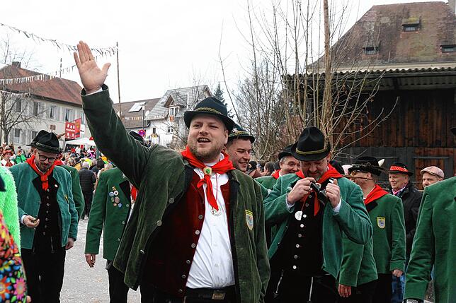 Bild 43: Die schönsten Bilder vom Jubiläumsumzug der Sunnelöscherzunft