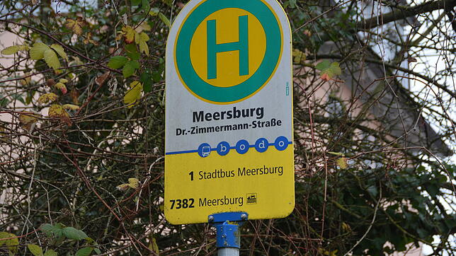 Im 20-Minuten-Takt fahren Pendel- und Erlebnisbus 23 Haltestellen innerhalb des Stadtgebiets an.