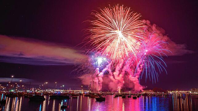 Bild 15: Seenachtfest Konstanz 2024: Die schönsten Fotos vom spektakulären Feuerwerk am Bodensee