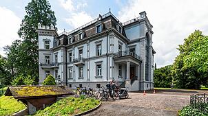 Die Villa Himmelrych in Bad Zurzach wurde Ende des 19. Jahrhunderts gebaut.