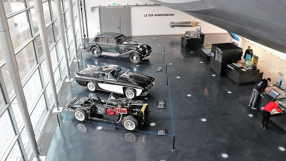 Die große Halle im Zeppelin-Museum Friedrichshafen.