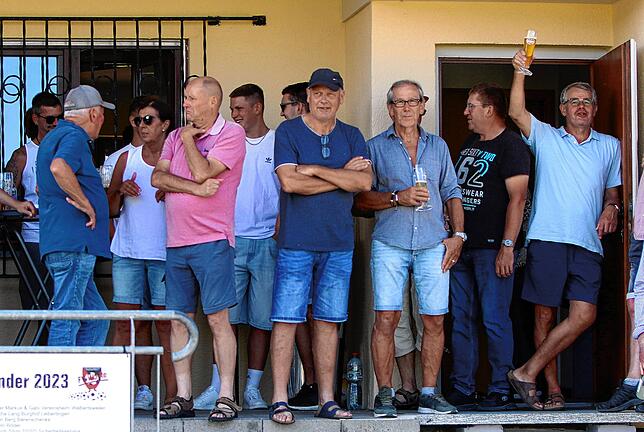 Bild 8: FV Walbertsweiler-Rengetsweiler gewinnt Duell mit TuS Immenstaad. Die besten Bilder!