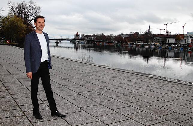 Joachim Feist aus Konstanz kämpft gegen Fakeshops im Internet. Sein Unternehmen Mindup befindet sich in direkter Nähe zum Rhein. Von ...