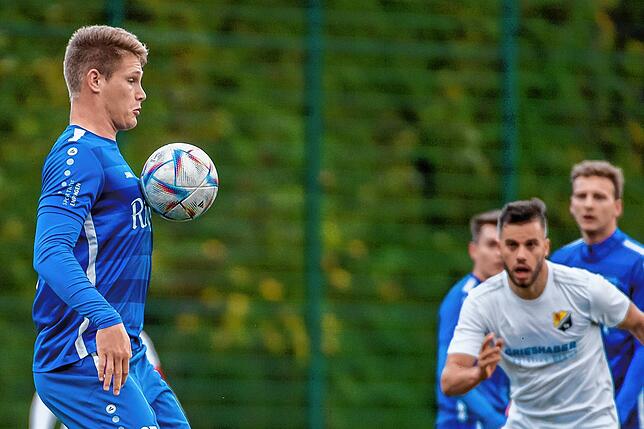 Bild 10: SV 08 Laufenburg muss sich mit 1:1 gegen SV Endingen begnügen &ndash; und wir haben Bilder!