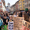 Demo am 22. März in Waldshut: 300 Schüler versammeln sich für eine fast zweistündige Kundgebung vor dem Waldshuter Rathaus.