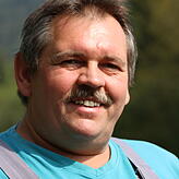 Frank Eggert aus Gündelwangen würde seinen Beruf als Landwirt nicht tauschen wollen, er schätzt vor allem die Selbstbestimmung, Freiheit ...