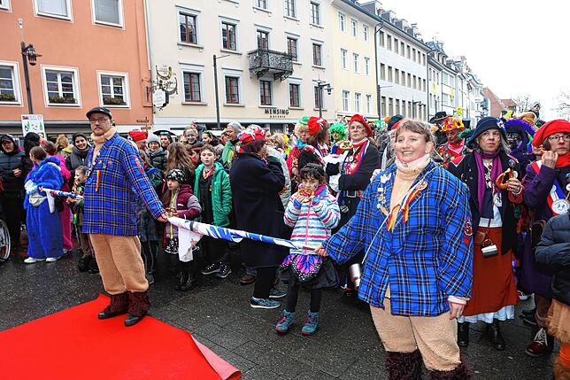 Bild 10: Straßenfasnacht 2025 in Konstanz: Narren erobern die Marktstätte – Die Highlights in Bildern!