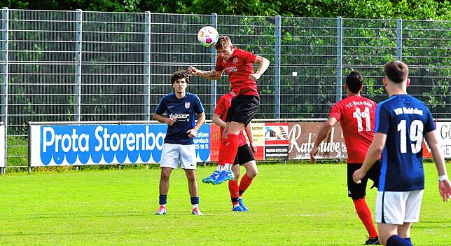 Bild 9: FC Hochrhein besiegt den VfB Waldshut mit 4:2 – wir haben Fotos!