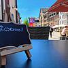 Trotz passender Inzidenz öffnen nicht alle Gastwirte in Villingen ihre Cafés und Restaurants. Andere dagegen schon.