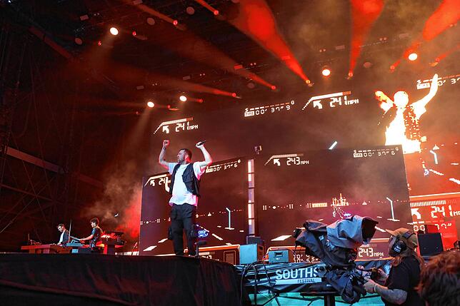 Bild 13: Marteria begeistert die Fans beim Southside