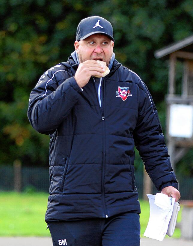 Bild 18: Remis im Duell Walbertsweiler-Rengetsweiler mit FC Öhningen-Gaienhofen. Wir haben die besten Bilder!