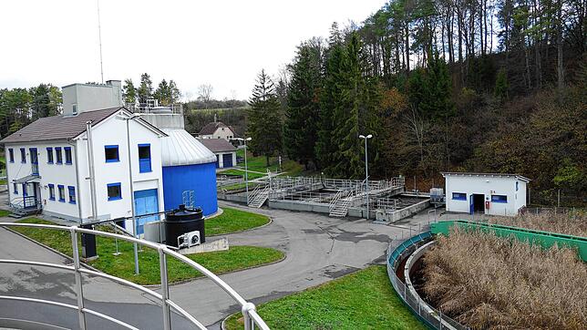 In den kommenden Jahren sind hohe Investitionen in die drei Kläranlagen in Storzingen, Kaiseringen und im Kohltal (im Bild) zu tätigen, ...