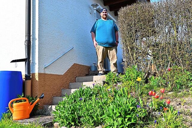Torsten Münch bei seinem kleinen Garten zuhause in Pfaffenweiler. Mit 227 Kilogramm war er in die Show „The Biggest Loser“ ...