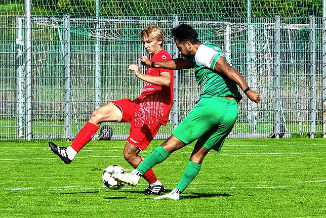 Bild 8: TSV Aach-Linz schlägt 1. FC Rielasingen-Arlen II mit 3:1. Wir waren mit der Kamera dabei!