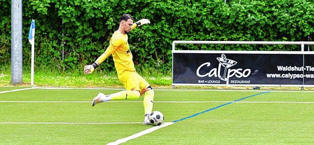 Bild 15: SV Jestetten siegt spät mit 2:1 beim VfB Waldshut – und wir haben Fotos!