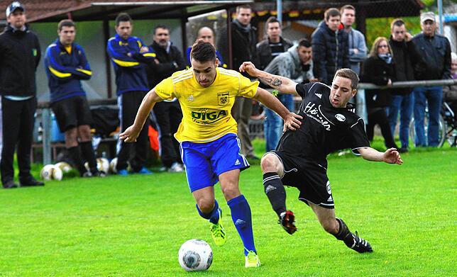 Bild 7: Schnappschüsse aus der Bezirksliga-Saison 2013/2014