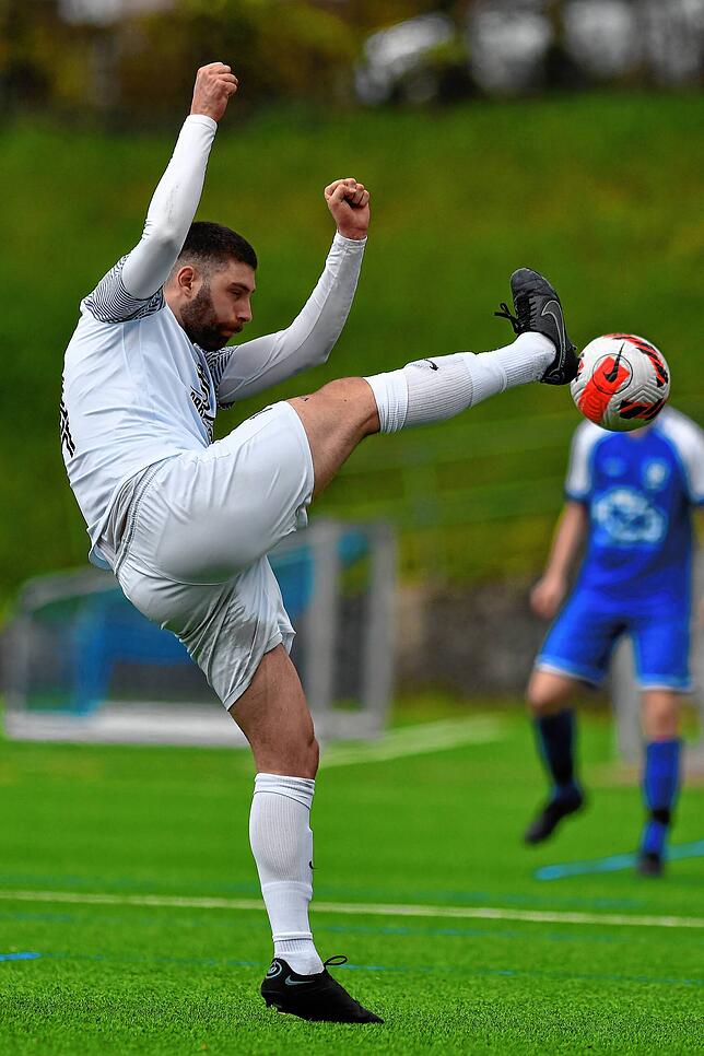 Bild 19: TuS Stetten besiegt Verfolger FC Hauingen mit 2:1 &ndash; und wir haben Bilder!