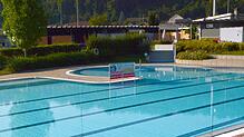 Das Freibad in Schwörstadt öffnet auch in diesem Sommer. Möglich macht dies ein Vertrag mit einem privaten Betreiber. Hier ein ...