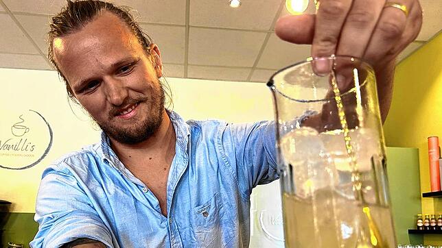 Kein Cocktail ohne Eis. Dabei kommt es auch darauf an, bei welcher Temperatur das Wasser eingefroren wird, sagt Julian Hischmann. ...