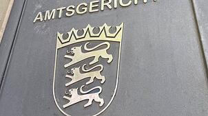 (Archivbild) Vor dem Amtsgericht Konstanz muss sich ein 53-Jähriger wegen diverser Vergehen verantworten.