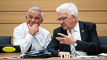 Wenig zu lachen haben Thomas Strobl (CDU) und Winfried Kretschmann (Grüne) beim Blick auf die Beliebtheitsrangliste.