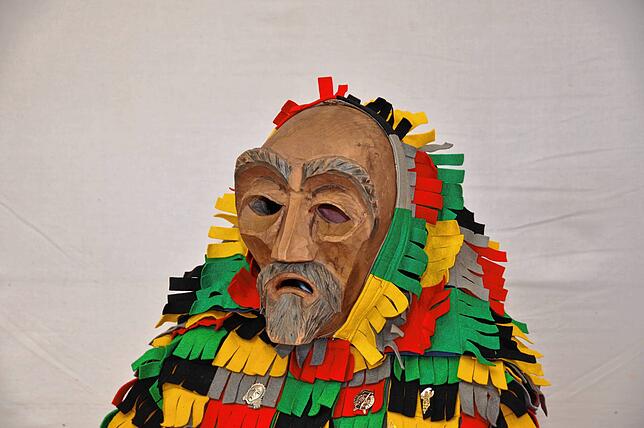 Bild 4: Diese Geschichten stecken hinter den elf Masken der Hungrigen Stühlinger